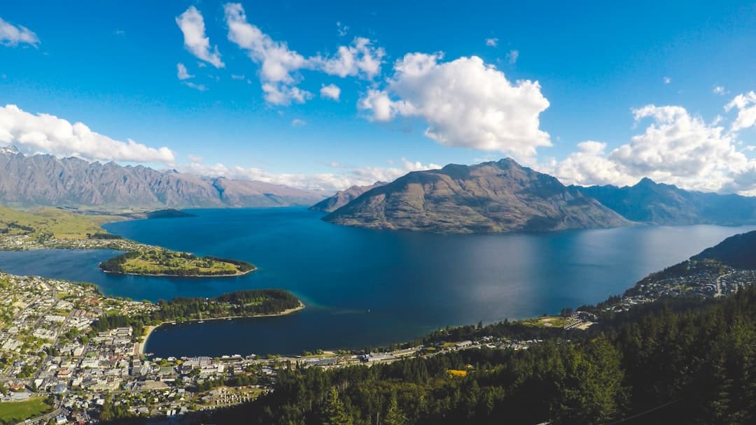 Queenstown Travel Guide: Top Attractions & Things to Do photo 3