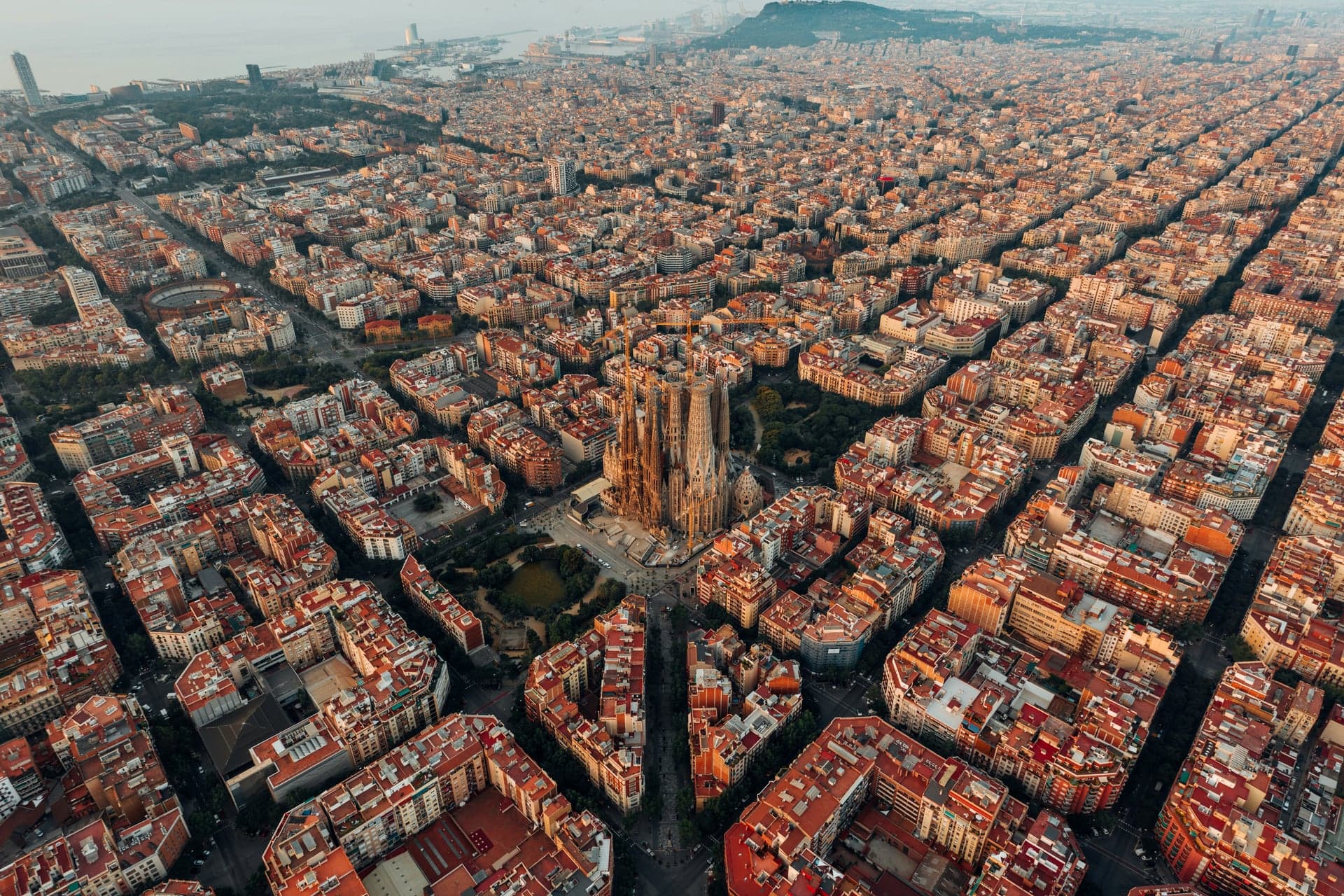 Barcelona Travel Guide