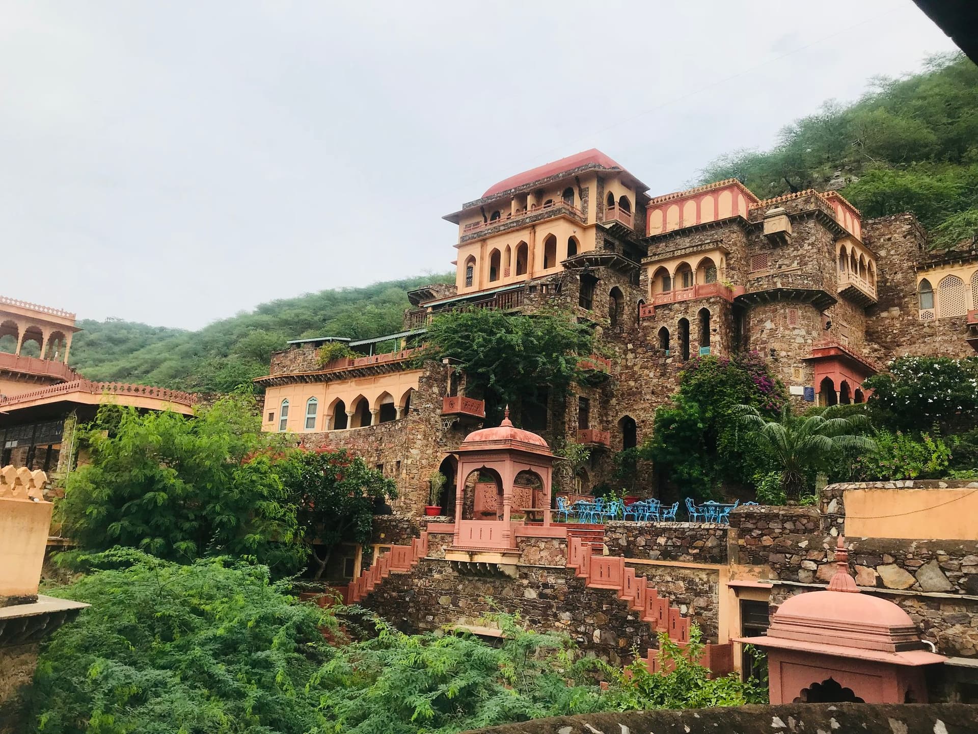 Stays in & Around Delhi for a Weekend Getaway