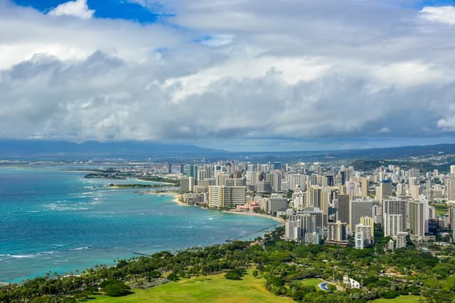 Best Time to Visit Honolulu for Beaches & Weather