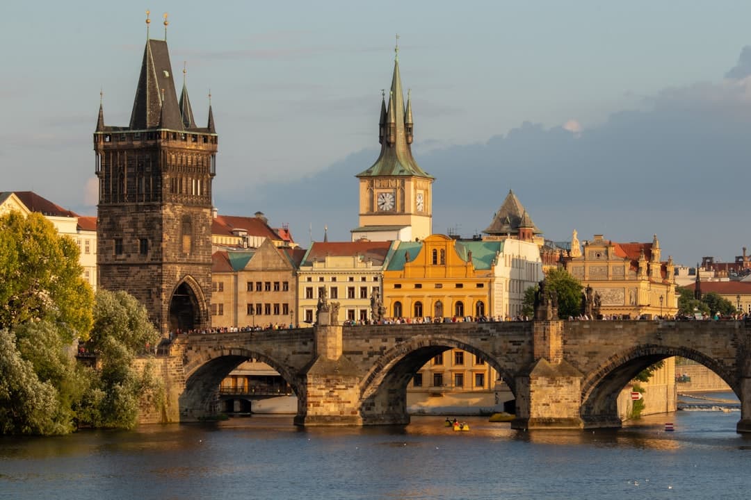 Visit Prague: Best Time, Nightlife & Romantic Spots photo 2