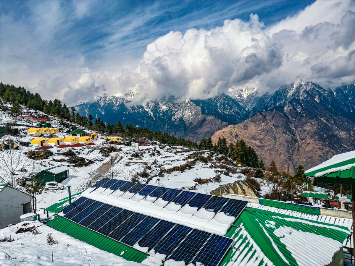Auli: The Skiing Paradise of India photo 3