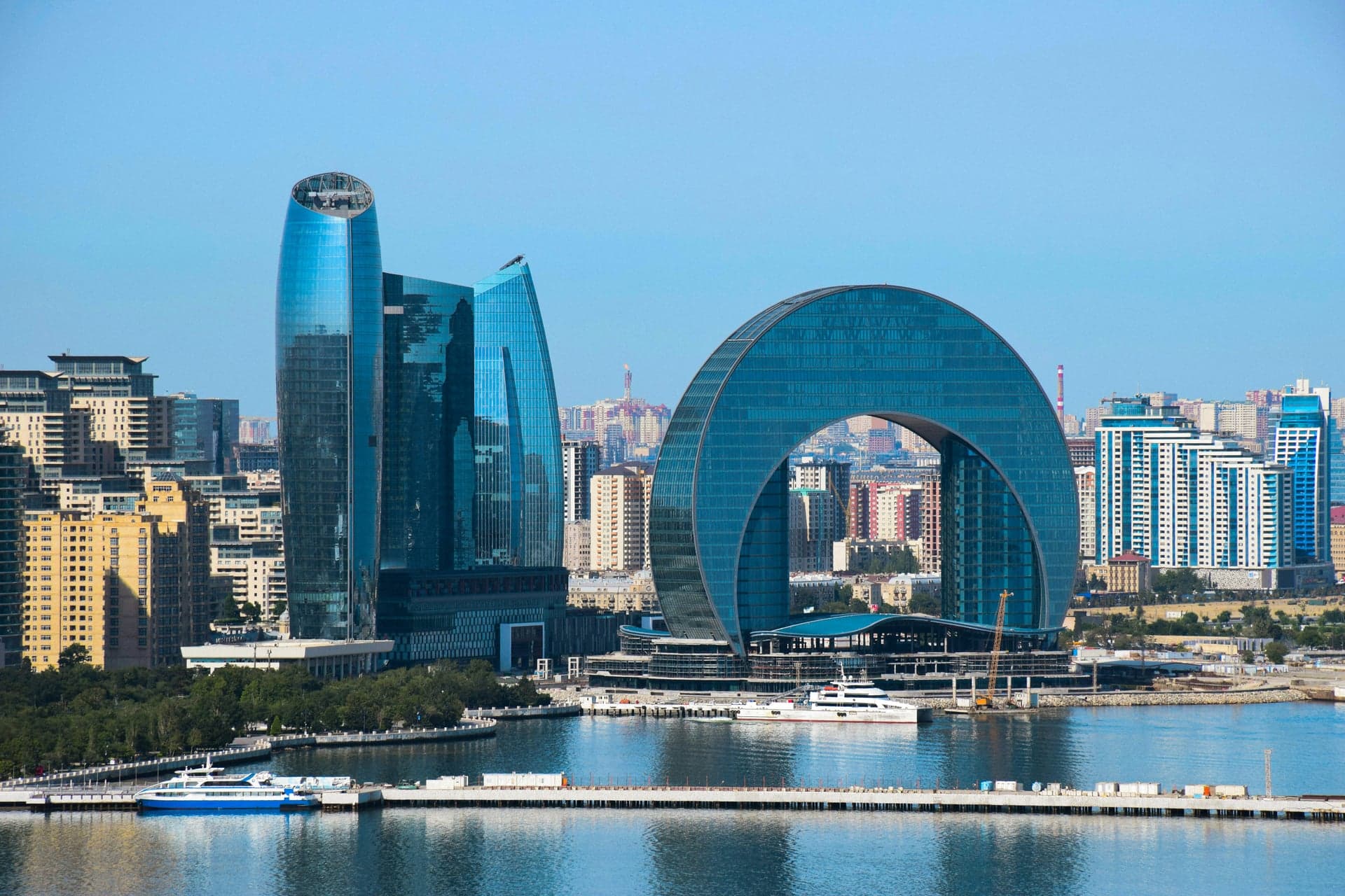 Baku: The Windy City of Fire photo 4