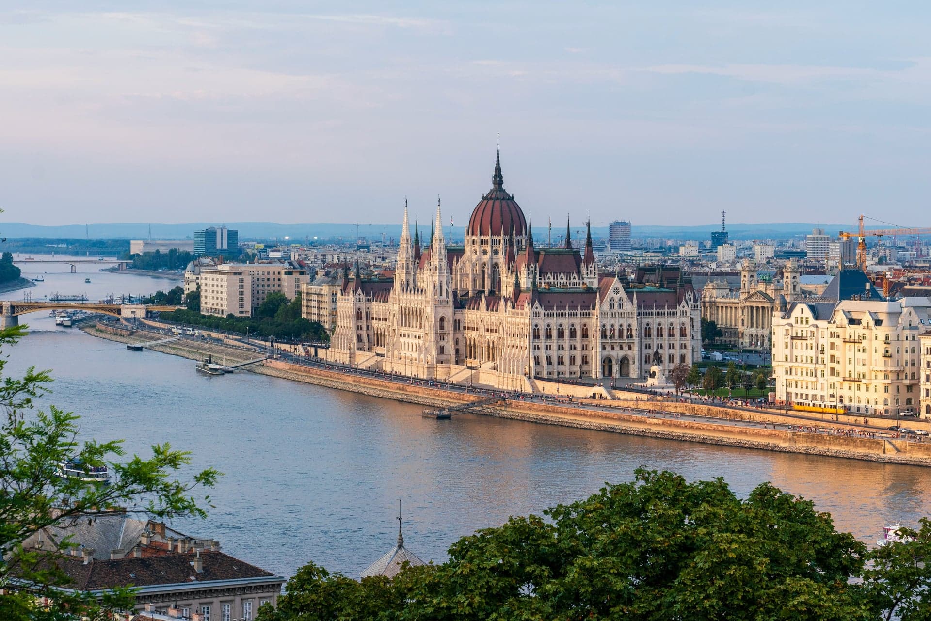 Budapest: Pearl of the Danube photo 2