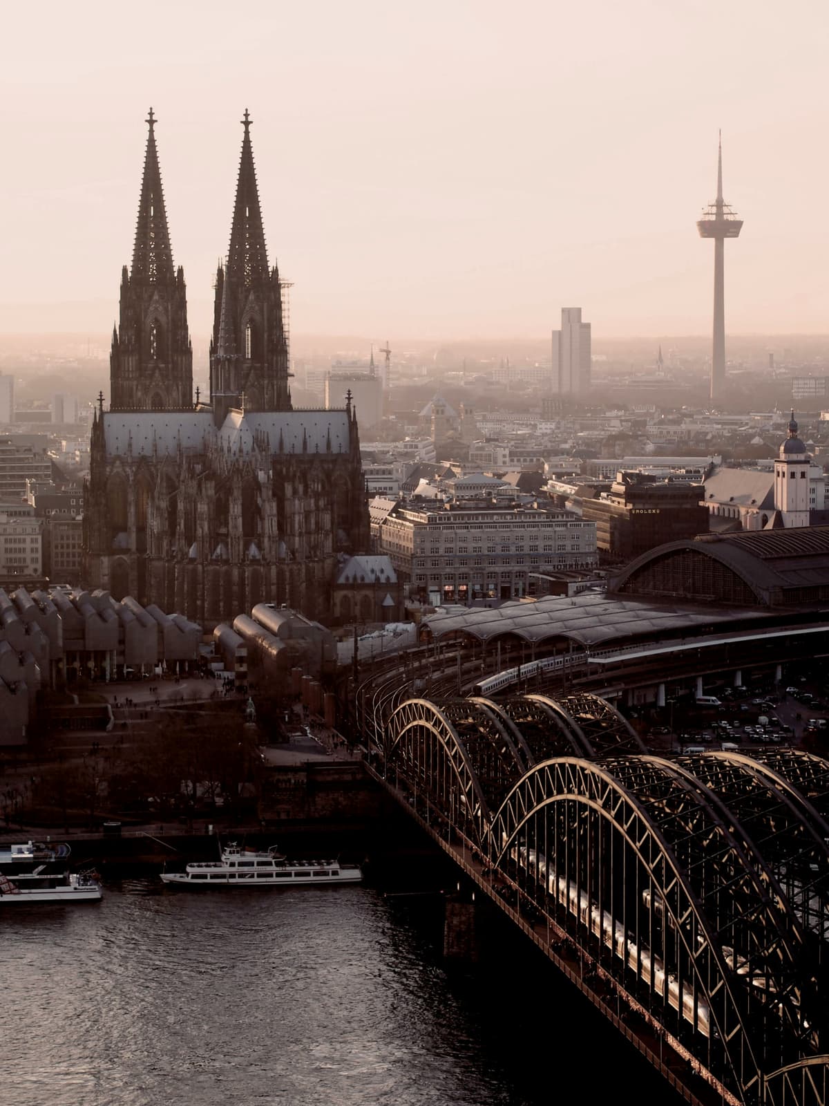 Cologne photo 4
