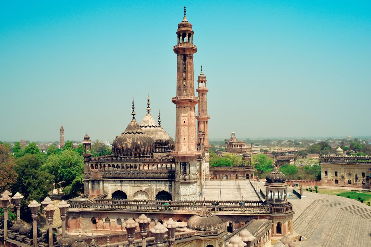 Lucknow: The City of Nawabs photo 2