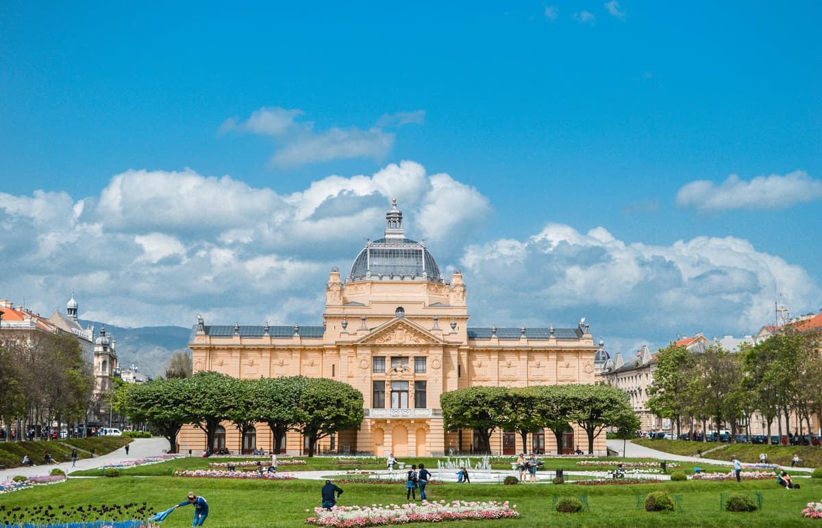 Zagreb, Croatia's Vibrant Capital photo 2
