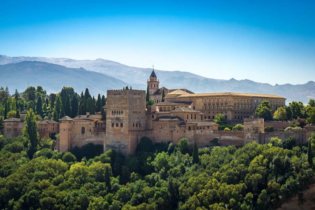 Trip to Granada: Best Time, Attractions & Complete Travel Guide 3