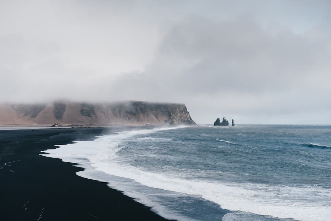 Iceland Travel Guide: Northern Lights, Glaciers & Waterfalls