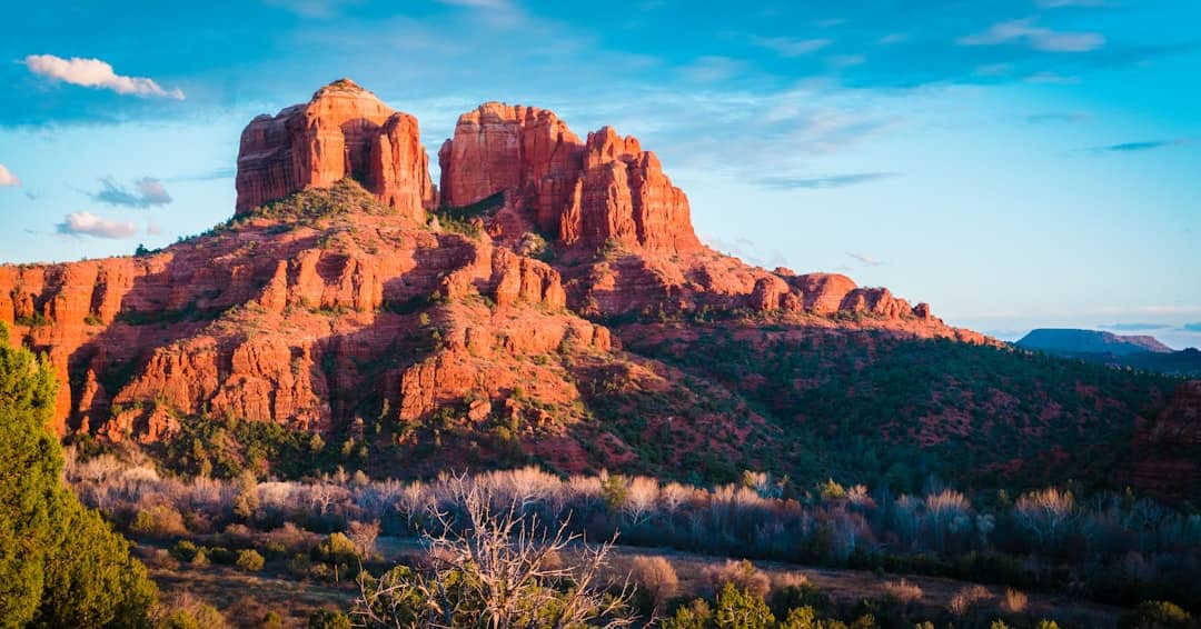 Best Time to Visit Sedona Arizona: Hiking, Jeep Tours & Travel Guide 1