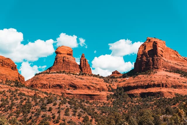 Best Time to Visit Sedona Arizona: Hiking, Jeep Tours & Travel Guide