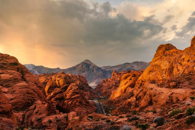 Discover the Best Places to Visit in Nevada (Beyond Vegas!)