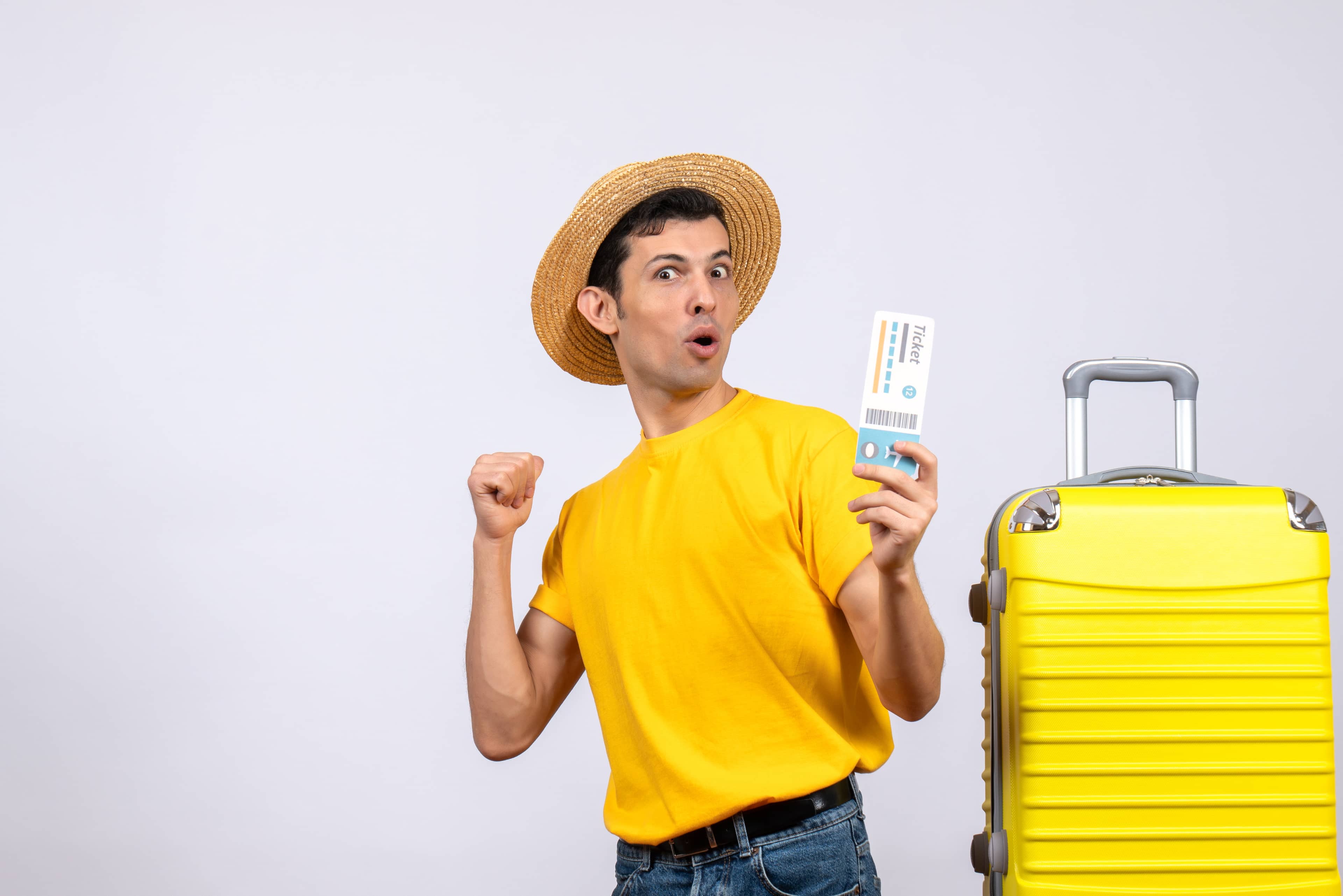 FLAT ₹100 OFF* on Bus Tickets